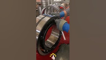 Assembly techniques for large - sized bearings