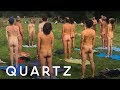 French nudists visited a Paris museum