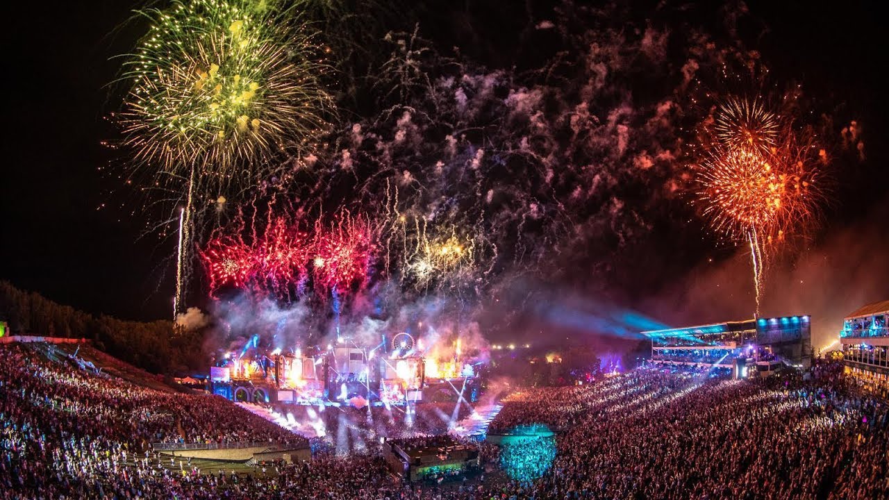 Tiesto live at Tomorrowland 2019