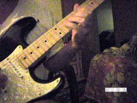 5th solo over 80's Metal Guitar Backing Track in A...