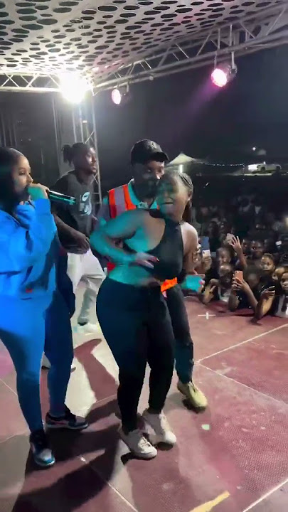 Pabi Cooper Fan Jumps On Stage For Her