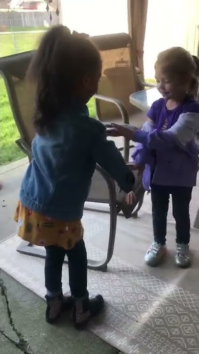 parents trap handshake song