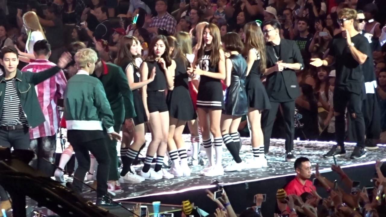 2016 Kcon LA 073016 Ending main GFriend