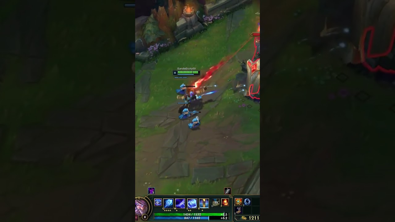 League of legends | The hood wizard recieves a well earned blue buff from king jarvan