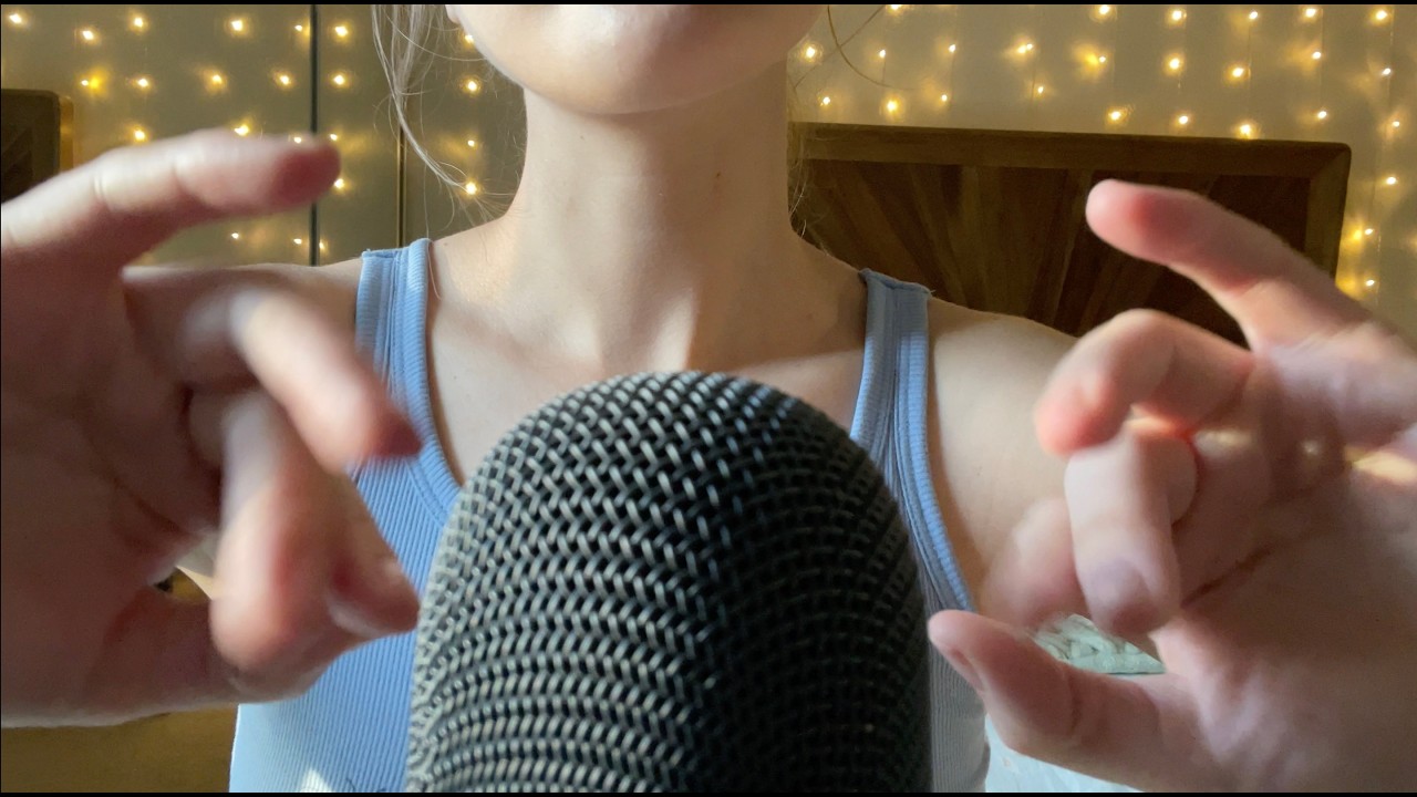 ~asmr no talking~ hand movements and mic brushing - YouTube