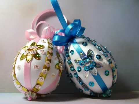Making a Fabric and Sequins Egg Ornament