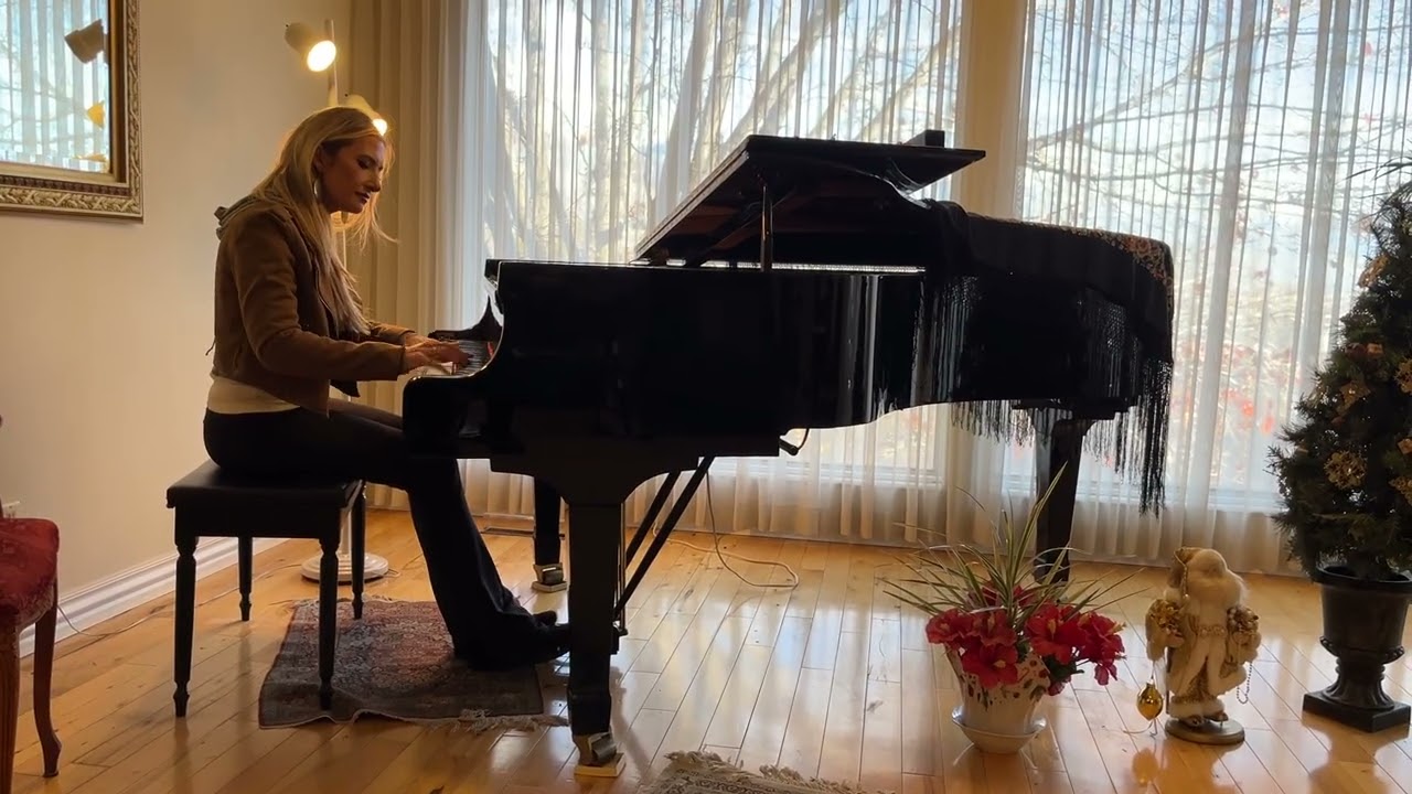 Amiya Johnson performs Clair de Lune by Debussy 