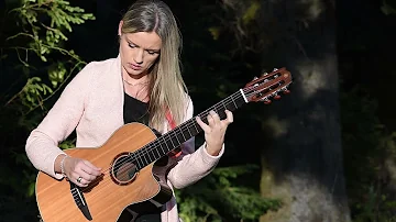 Sinéad O'Connor - NOTHING COMPARES 2U / Michaela Regecova -fingerstyle/