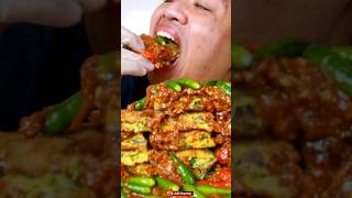 Martabak Telor Jumbo Siram Sambal Pak Gembus shorts