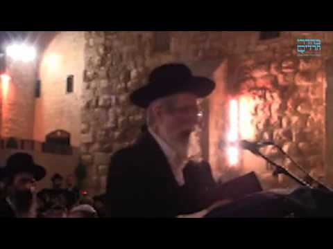 הסרט שובה אלינו כל האמת על הרב אליעזר ברלנד מנהיג שובו בנים 