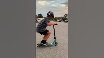 HOW TO TAILWHIP ON A SCOOTER!!!
