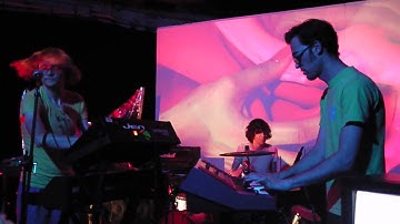 The Runners - Starting Line.mpeg