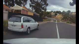 Greenwith, Adelaide (23/11/23) Idiot driving Commodore overtaking from wrong side instead of braking
