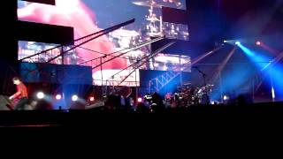 concert muse stade de france 22 juin 2013 guitar crash