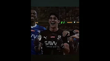 انا مين انا بابا الهلال النصر 
