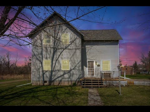 8920 School Road, Port Wing, WI home video tour