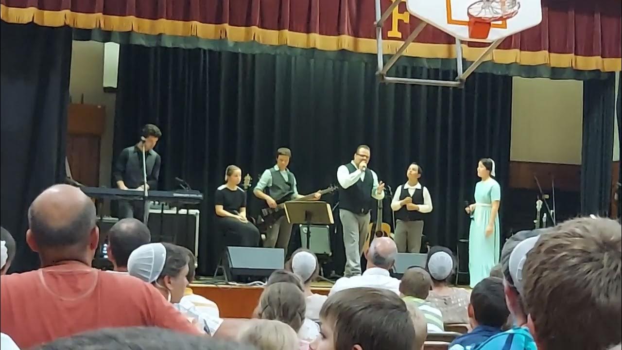 I Am Redeemed! Amos Stoltzfus family singing! YouTube