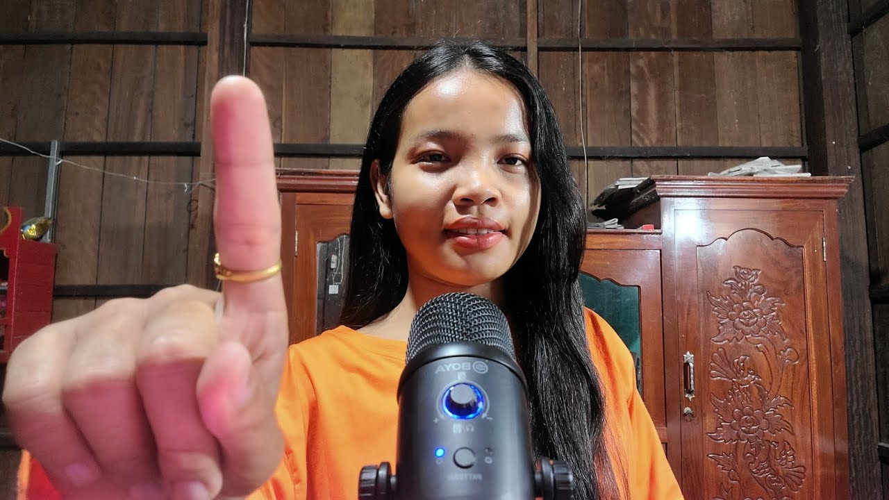 ASMR MOUTH SOUNDS - TAPPING MIC NO TALKING 1 MINUTE - YouTube