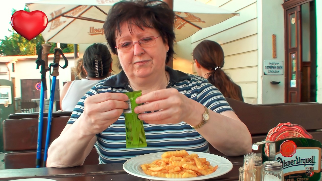 S Helenkou ❤️ večer U České koruny, dovolená Lipnice nad Sázavou 12.7.2011, 4K