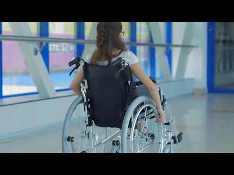 Vidéo: Quelle est la différence entre invalide et invalide?