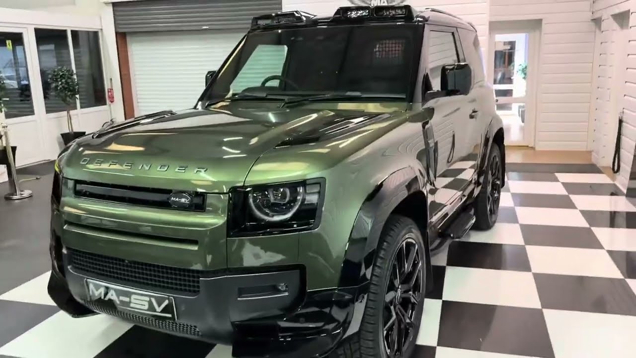 2025 (75) Land Rover Defender 90 X-Dynamic SE Hard Top 26MY