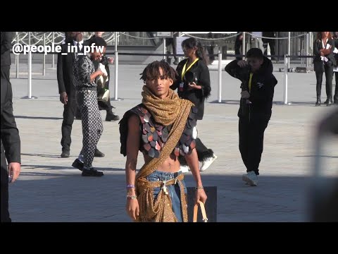 Jaden Smith - Louis Vuitton Spring Summer 2023 fashion show in Paris - 04.10.2022