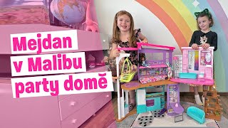 Takhle jsme zabydleli nový Barbie prázdninový dům. Party může začít!