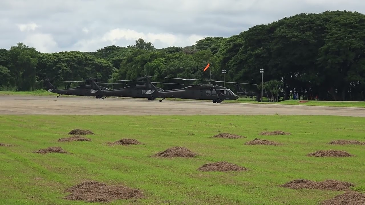 UH60 BLACK HAWK ROYAL THAI ARMY TAKE OFF มาชมแบล๊ค ฮอล์ค ขึ้นบินกันครับ