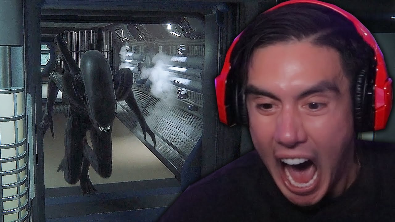 THE ALIEN WOULD NOT GET OFF MY CHEEKS THIS ENTIRE VIDEO AND IM STRESSED ...