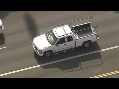 Los Angeles Police chase stolen white pickup truck (Oct. 19, 2017 ...