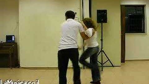 Salsa variation - Cuban Basic Step 3