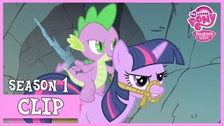 Helping Rarity Escape from The Dogs (A Dog and Pony Show) | MLP: FiM [HD]