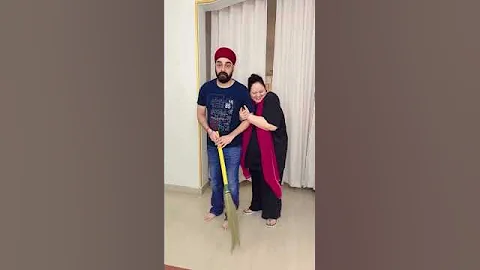 Option b #comedy #husbandwifecomdey #comedyvideos #funny