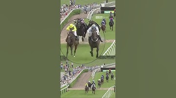 Controversy as dead-heat is overturned! #horseracing