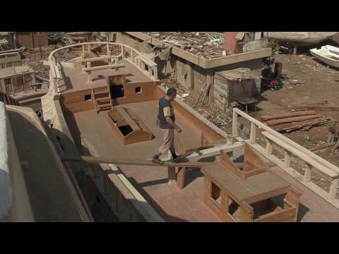 Building the replica of the historical tall-ship La Grace - PR VIDEO