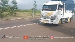 Story wa mobil engkel mojang jalanan oleng parah