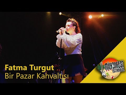 Fatma Turgut - Bir Pazar Kahvaltısı (Performance)