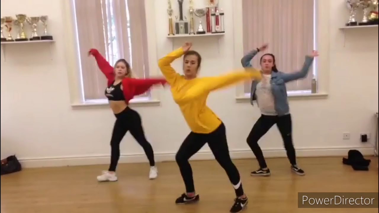 We're home now Dancecover - Dear Holly Cooper Musical