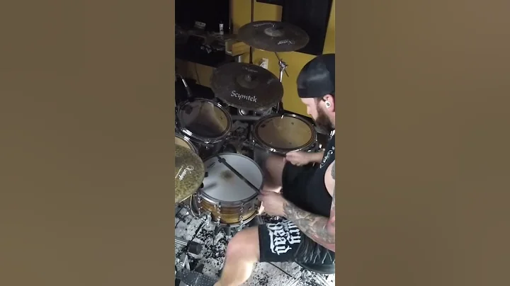 Classic Avenged Sevenfold is my favorite Avenged S...