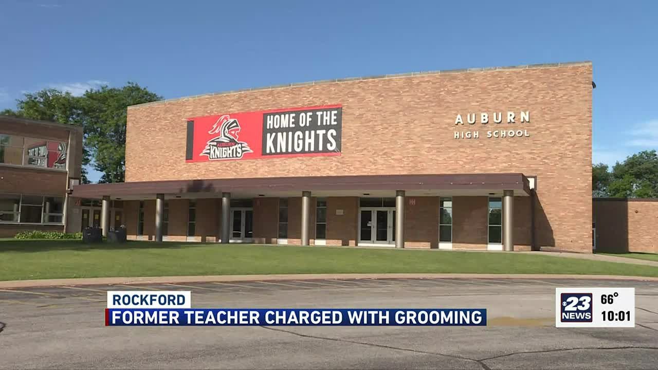 Former Rockford high school teacher charged with grooming