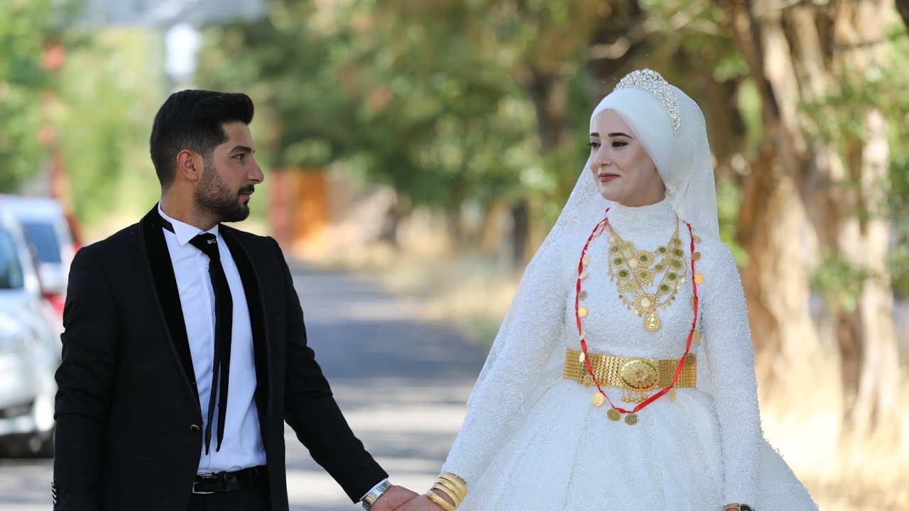 BEN SEVDİĞİMİ BÖYLE MUTLU EDERİM DİYEN DAMAT - YouTube