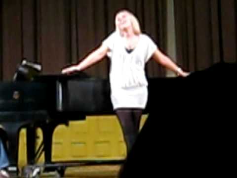 Haley Selmon sings "Chanson"