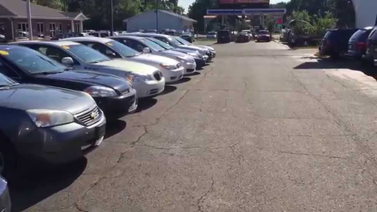 A brief look at our lot here at Express Auto in Kalamazoo Michigan