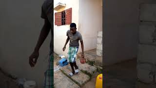 Loum preira fais des videos