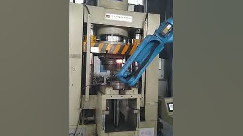 Full automatic production line of hot forging press