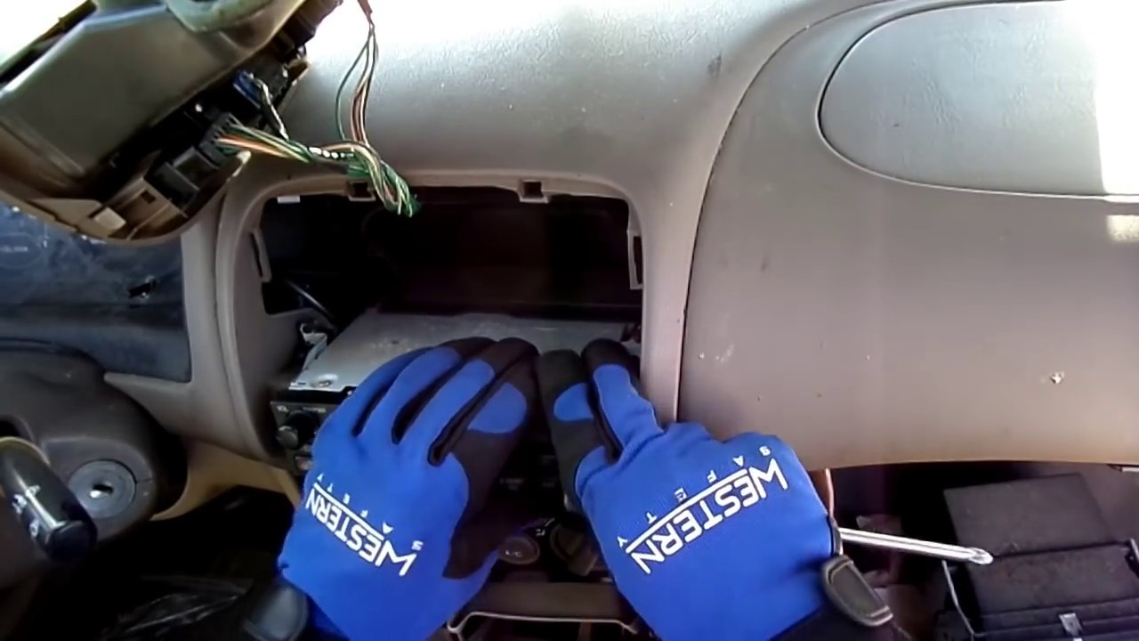 Toyota Corolla Radio Removal - YouTube