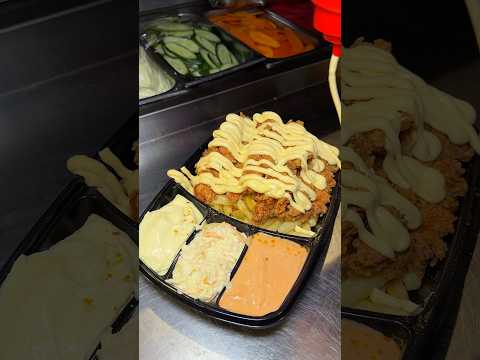 وجبة زنجر 5 قطع مع الشيدر والمايونيز والكول سلو