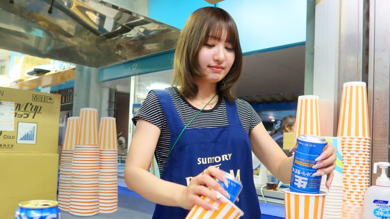 Japanese Soccer Stadium Food! Kawasaki Frontale Gourmet Stadium!