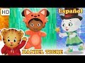 Daniel Tigre en Español 👻 Fiesta de Disfraces Cantar! | Videos para Niños
