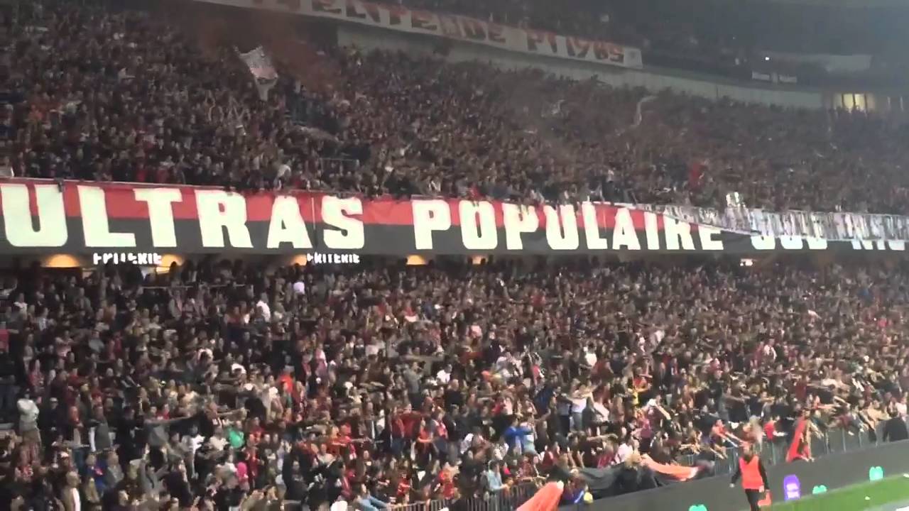 Ultras populaire sud en feu !!!!!!